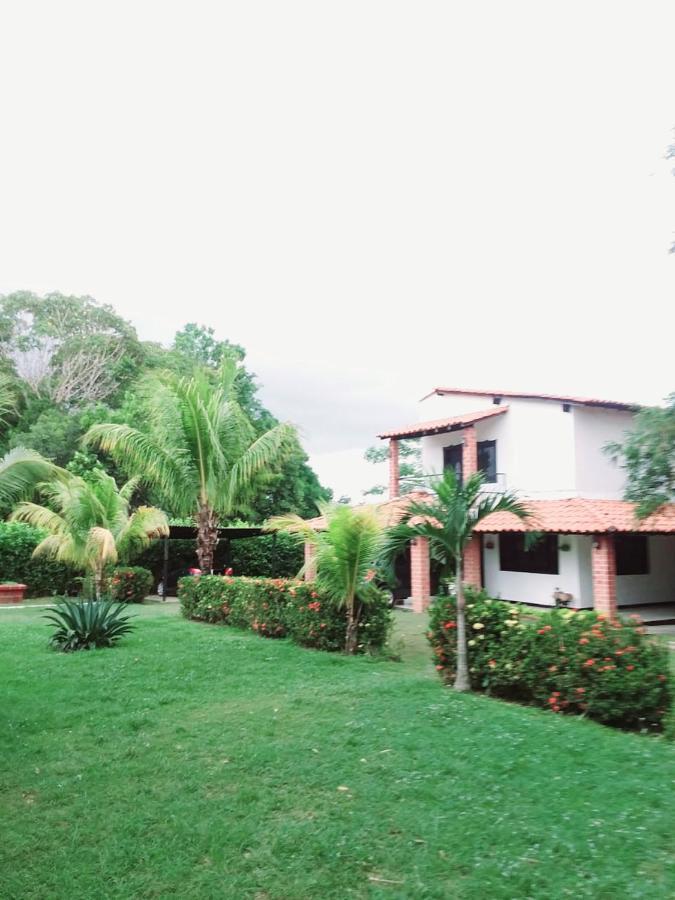 Casa Campo Emaus Caucasia Exterior photo
